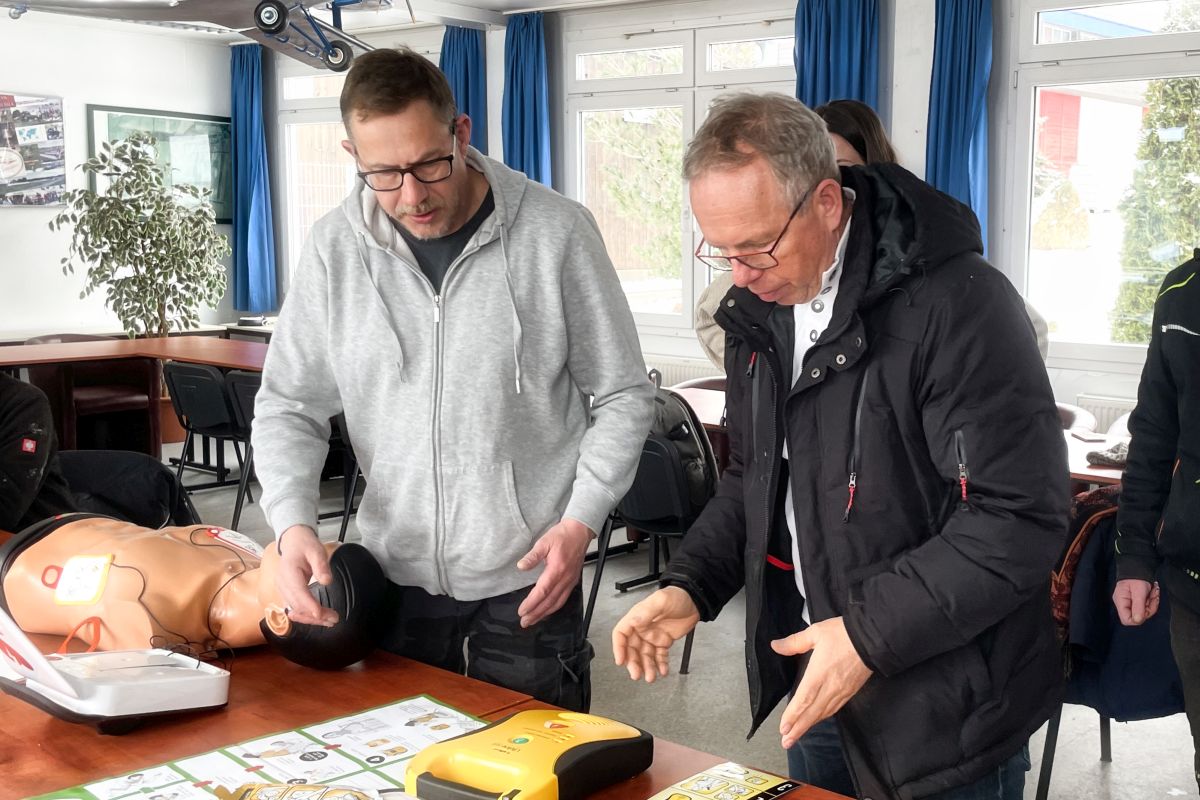 ROCKHARZ Defibrillator Spende 2c